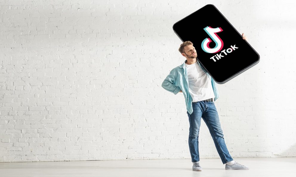 Finding the Best Time to Post on TikTok to Go Viral - People Development Magazine