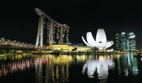 4 Tips for the Business Professional Being Transferred to Singapore