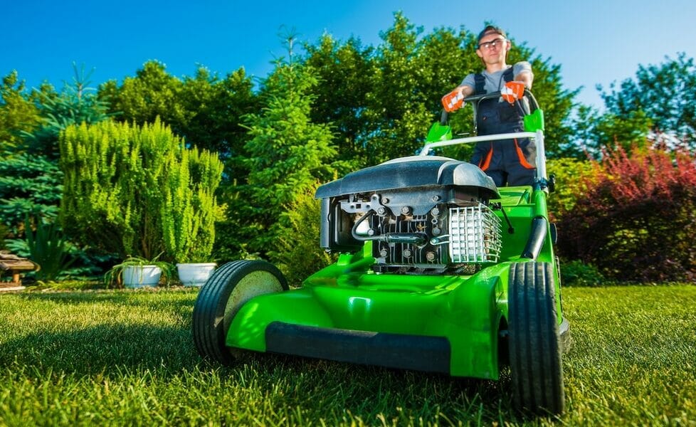 5 Startup Tips For Your New Lawn Care Business