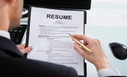 Do's and don'ts writing your resume