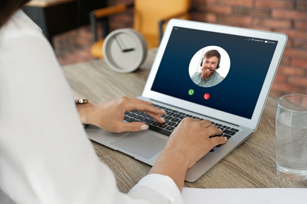 5 Strategies to Hire the Right Virtual Employees